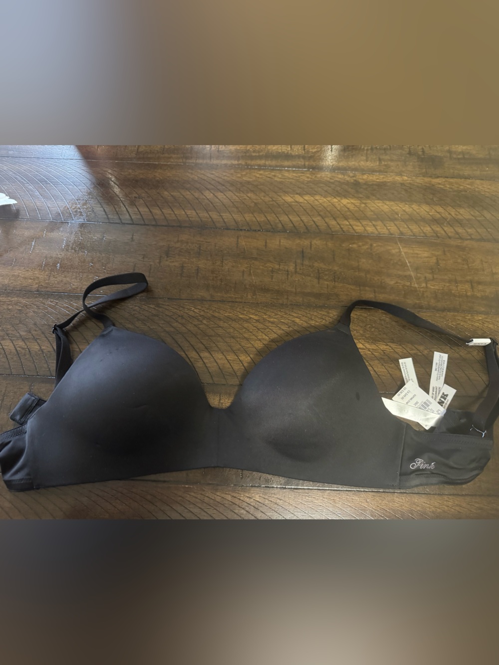 PINK Victoria's Secret Black Seamless Molded T-Shirt Bra